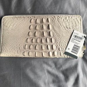 Brahmin Skyler Paloma (Cream) Wristlet Wallet W/Pen